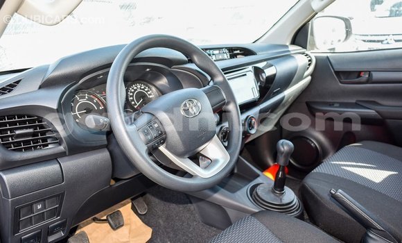 ይግዙ Imported Toyota Hilux ሌላ መኪና በ Import - Dubai በ ሶማሊያ ይግዙ Imported Toyota Hilux ሌላ መኪና በ Import - Dubai በ ሶማሊያ