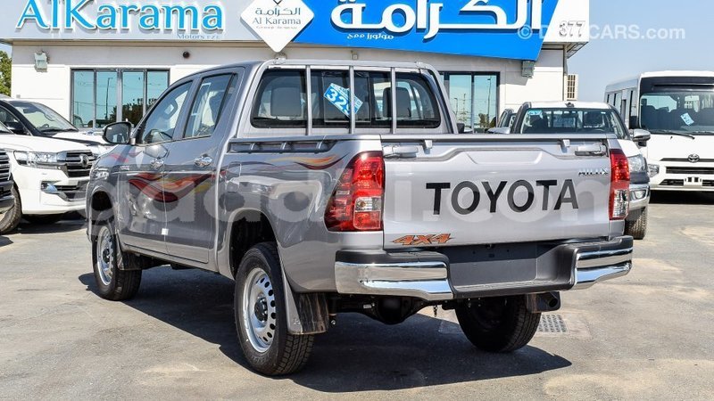 Big with watermark toyota hilux somalia import dubai 3390