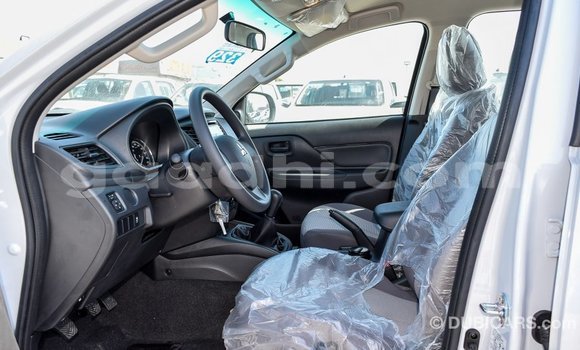 ይግዙ Imported Mitsubishi L200 ነጭ መኪና በ Import - Dubai በ ሶማሊያ ይግዙ Imported Mitsubishi L200 ነጭ መኪና በ Import - Dubai በ ሶማሊያ