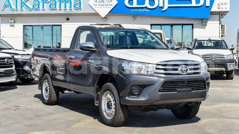 Big with watermark toyota hilux somalia import dubai 3392