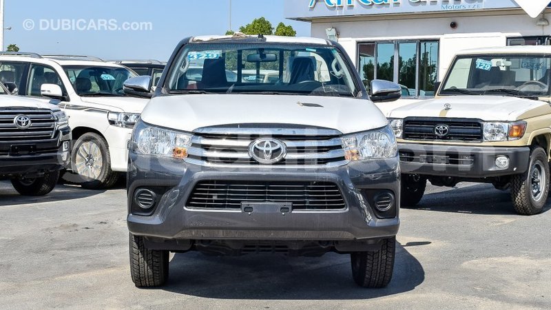 Big with watermark toyota hilux somalia import dubai 3392