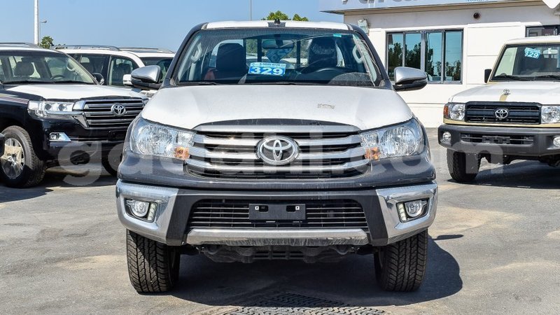 Big with watermark toyota hilux somalia import dubai 3393