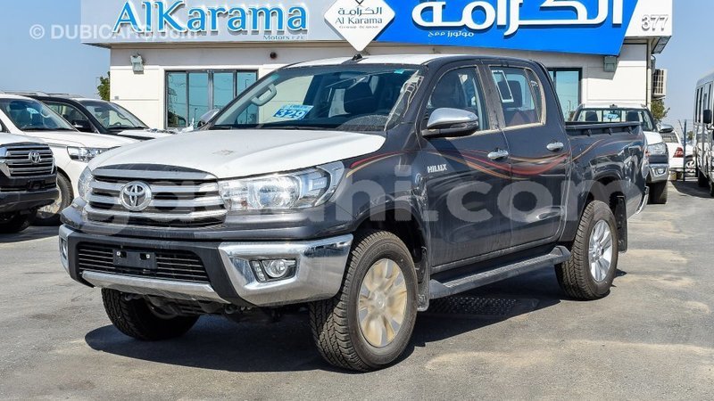 Big with watermark toyota hilux somalia import dubai 3393