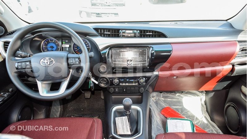 Big with watermark toyota hilux somalia import dubai 3393