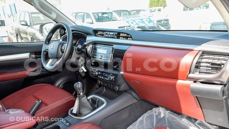 Big with watermark toyota hilux somalia import dubai 3393