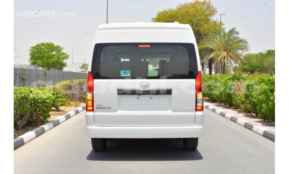 Buy Import Toyota Hiace White Car in Import - Dubai in Somalia Buy Import Toyota Hiace White Car in Import - Dubai in Somalia