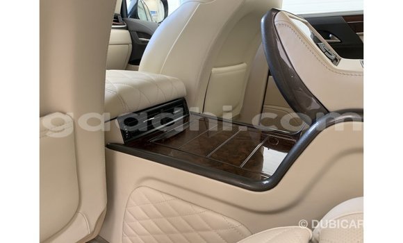اشتري Imported Lexus LX أسود سيارة في Import - Dubai في الصومال اشتري Imported Lexus LX أسود سيارة في Import - Dubai في الصومال