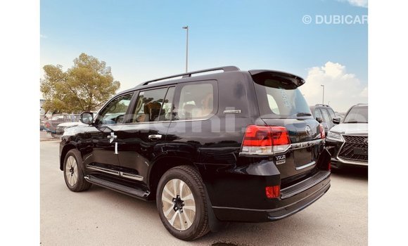 اشتري Imported Toyota Land Cruiser أسود سيارة في Import - Dubai في الصومال اشتري Imported Toyota Land Cruiser أسود سيارة في Import - Dubai في الصومال