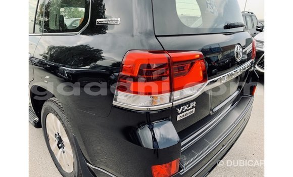 اشتري Imported Toyota Land Cruiser أسود سيارة في Import - Dubai في الصومال اشتري Imported Toyota Land Cruiser أسود سيارة في Import - Dubai في الصومال
