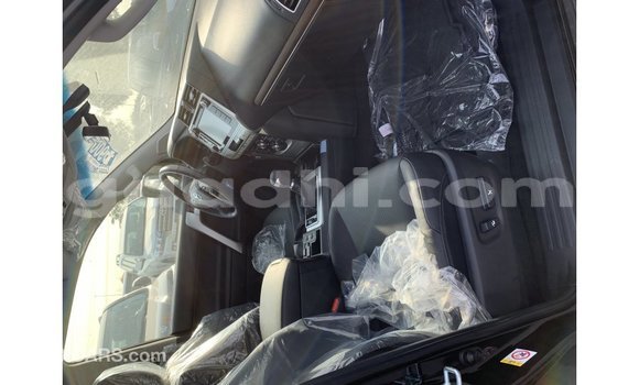 اشتري Imported Toyota Prado أسود سيارة في Import - Dubai في الصومال اشتري Imported Toyota Prado أسود سيارة في Import - Dubai في الصومال