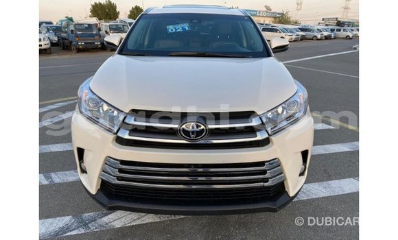 Buy Import Toyota Highlander White Car in Import - Dubai in Somalia Buy Import Toyota Highlander White Car in Import - Dubai in Somalia