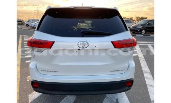 Buy Import Toyota Highlander White Car in Import - Dubai in Somalia Buy Import Toyota Highlander White Car in Import - Dubai in Somalia