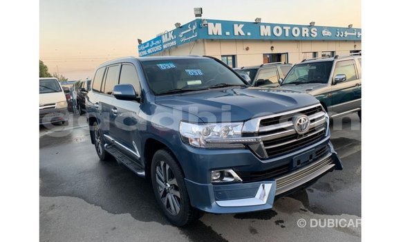 Acheter Import Voiture Toyota Land Cruiser Bleu à Import - Dubai, Somalie Acheter Import Voiture Toyota Land Cruiser Bleu à Import - Dubai, Somalie