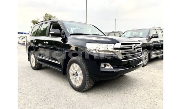 اشتري Imported Toyota Land Cruiser أسود سيارة في Import - Dubai في الصومال اشتري Imported Toyota Land Cruiser أسود سيارة في Import - Dubai في الصومال