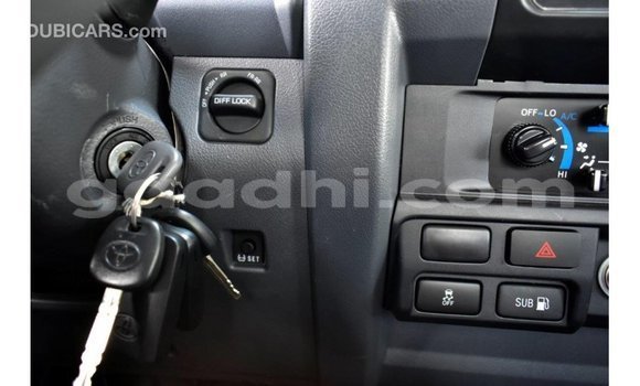 Buy Import Toyota Land Cruiser Red Car in Import - Dubai in Somalia Buy Import Toyota Land Cruiser Red Car in Import - Dubai in Somalia