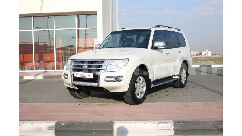 Big with watermark mitsubishi pajero somalia import dubai 3426