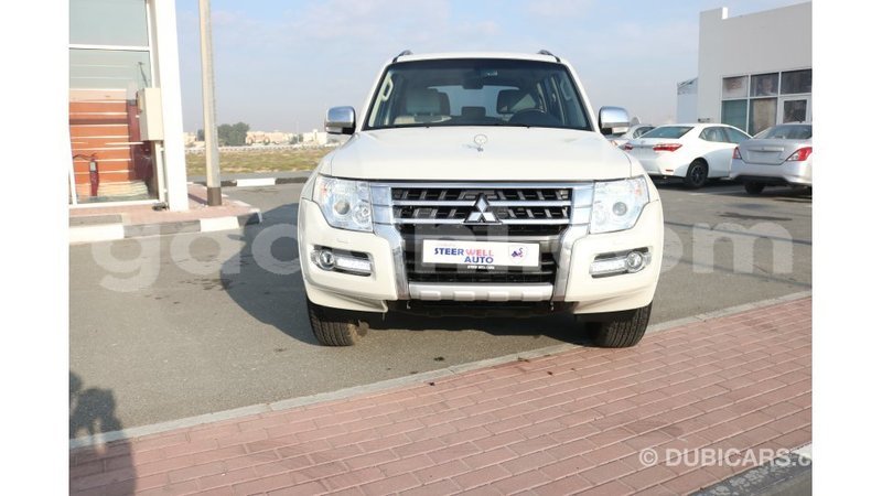 Big with watermark mitsubishi pajero somalia import dubai 3426