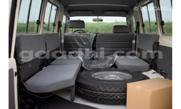 Buy Import Toyota Land Cruiser White Car in Import - Dubai in Somalia Buy Import Toyota Land Cruiser White Car in Import - Dubai in Somalia