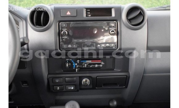 Buy Import Toyota Land Cruiser White Car in Import - Dubai in Somalia Buy Import Toyota Land Cruiser White Car in Import - Dubai in Somalia