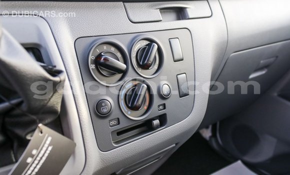 Buy Import Nissan Urvan White Car in Import - Dubai in Somalia Buy Import Nissan Urvan White Car in Import - Dubai in Somalia