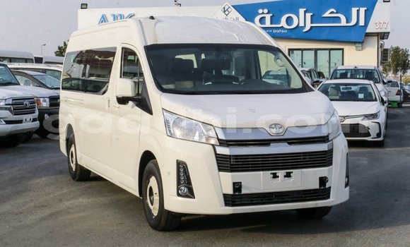 Buy Import Toyota Hiace White Car in Import - Dubai in Somalia Buy Import Toyota Hiace White Car in Import - Dubai in Somalia