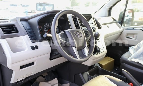 Buy Import Toyota Hiace White Car in Import - Dubai in Somalia Buy Import Toyota Hiace White Car in Import - Dubai in Somalia