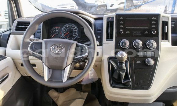 Buy Import Toyota Hiace White Car in Import - Dubai in Somalia Buy Import Toyota Hiace White Car in Import - Dubai in Somalia