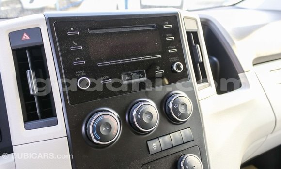 Buy Import Toyota Hiace White Car in Import - Dubai in Somalia Buy Import Toyota Hiace White Car in Import - Dubai in Somalia