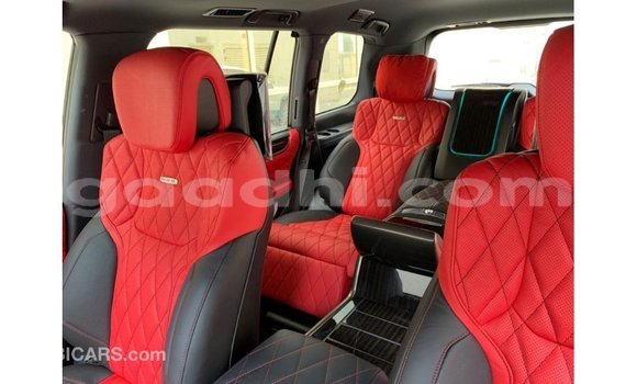 اشتري Imported Lexus LX أسود سيارة في Import - Dubai في الصومال اشتري Imported Lexus LX أسود سيارة في Import - Dubai في الصومال