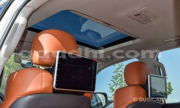 اشتري Imported Toyota Land Cruiser أبيض سيارة في Import - Dubai في الصومال اشتري Imported Toyota Land Cruiser أبيض سيارة في Import - Dubai في الصومال