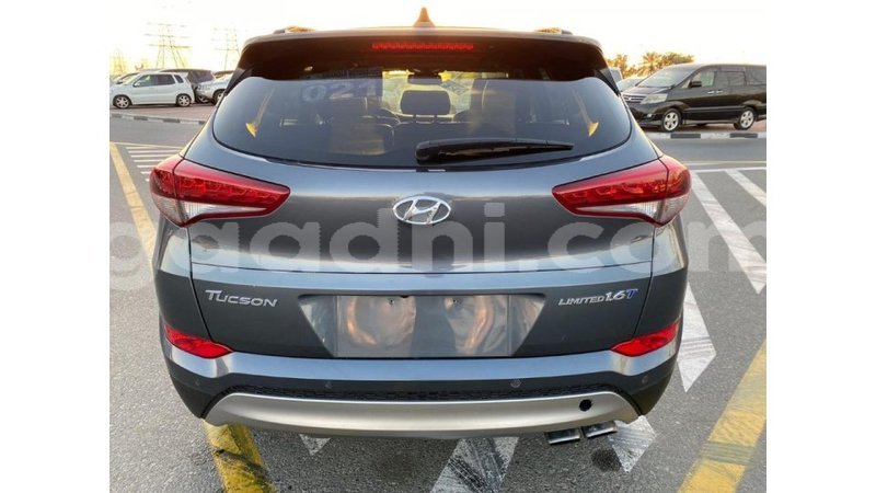 Big with watermark hyundai tucson somalia import dubai 3449