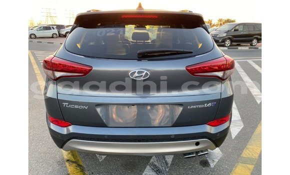 ይግዙ Imported Hyundai Tucson ሌላ መኪና በ Import - Dubai በ ሶማሊያ ይግዙ Imported Hyundai Tucson ሌላ መኪና በ Import - Dubai በ ሶማሊያ