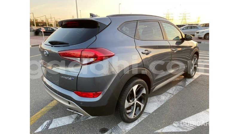 Big with watermark hyundai tucson somalia import dubai 3449