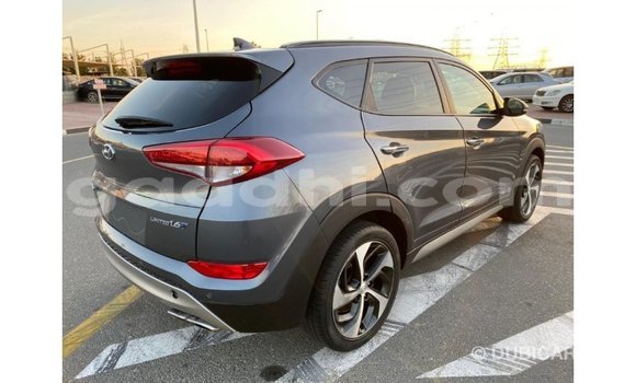 ይግዙ Imported Hyundai Tucson ሌላ መኪና በ Import - Dubai በ ሶማሊያ ይግዙ Imported Hyundai Tucson ሌላ መኪና በ Import - Dubai በ ሶማሊያ
