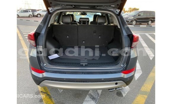 ይግዙ Imported Hyundai Tucson ሌላ መኪና በ Import - Dubai በ ሶማሊያ ይግዙ Imported Hyundai Tucson ሌላ መኪና በ Import - Dubai በ ሶማሊያ