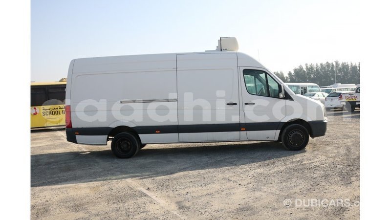 Big with watermark volkswagen truck somalia import dubai 3458