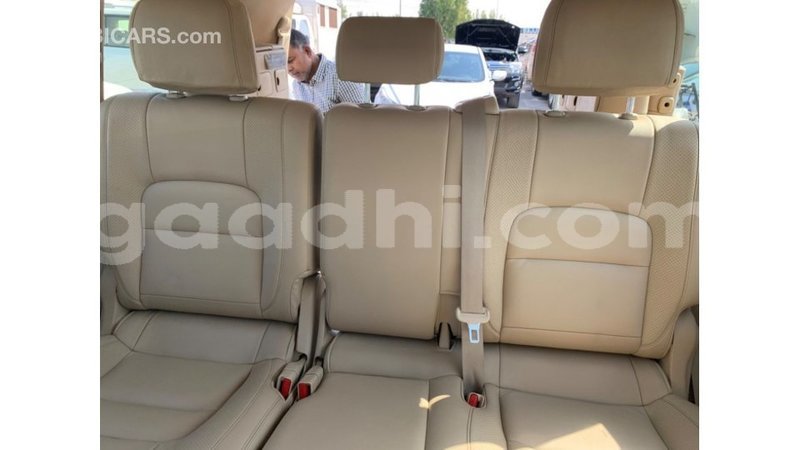 Big with watermark toyota land cruiser somalia import dubai 3459