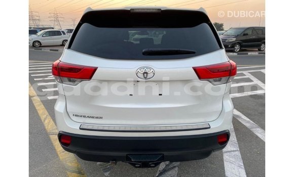 Buy Import Toyota Highlander White Car in Import - Dubai in Somalia Buy Import Toyota Highlander White Car in Import - Dubai in Somalia