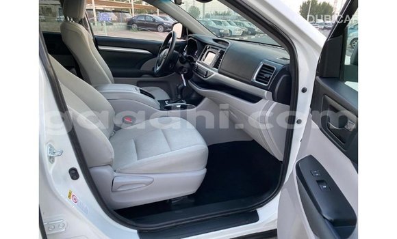 Buy Import Toyota Highlander White Car in Import - Dubai in Somalia Buy Import Toyota Highlander White Car in Import - Dubai in Somalia
