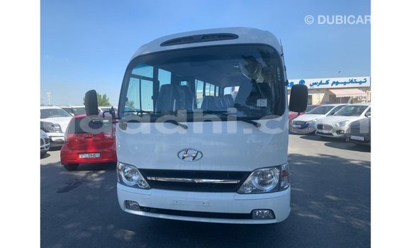 اشتري Imported Hyundai Accent أبيض سيارة في Import - Dubai في الصومال اشتري Imported Hyundai Accent أبيض سيارة في Import - Dubai في الصومال