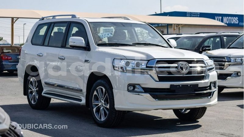 Big with watermark toyota land cruiser somalia import dubai 3464