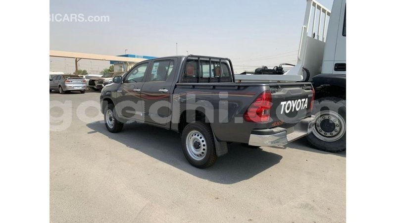 Big with watermark toyota hilux somalia import dubai 3467