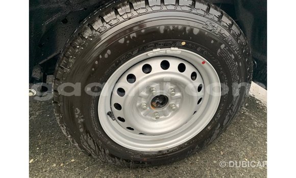 Imported Mitsubishi L200 White Makiinaa iti Import - Dubai keessatti Somalia keessatti Imported Mitsubishi L200 White Makiinaa iti Import - Dubai keessatti Somalia keessatti