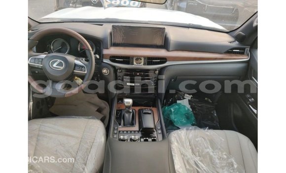 اشتري Imported Lexus LX أزرق سيارة في Import - Dubai في الصومال اشتري Imported Lexus LX أزرق سيارة في Import - Dubai في الصومال