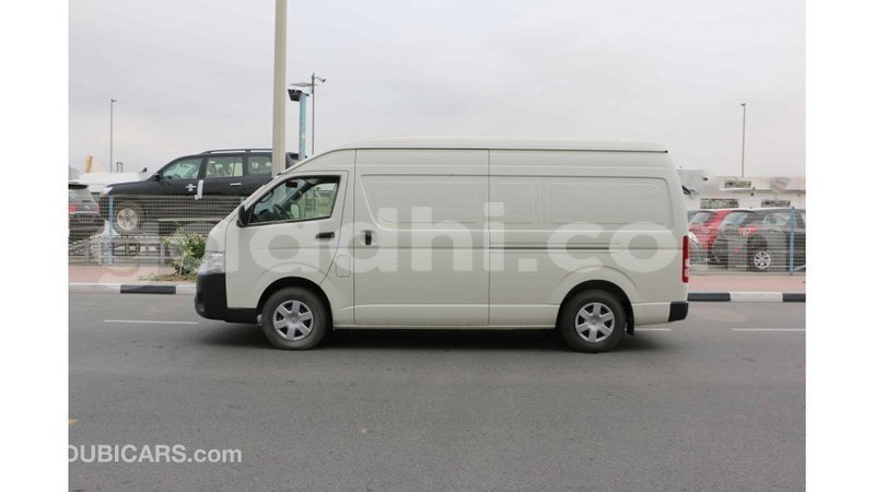 Big with watermark toyota hiace somalia import dubai 3478