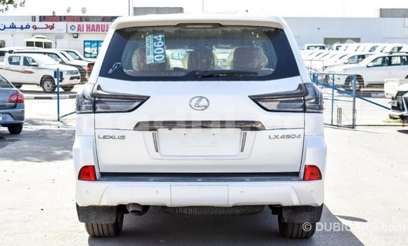 اشتري Imported Lexus LX أبيض سيارة في Import - Dubai في الصومال اشتري Imported Lexus LX أبيض سيارة في Import - Dubai في الصومال