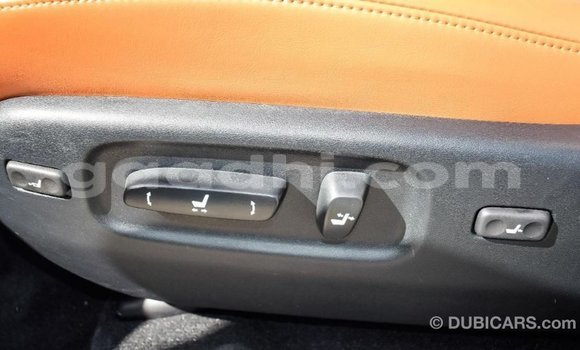 اشتري Imported Lexus LX أبيض سيارة في Import - Dubai في الصومال اشتري Imported Lexus LX أبيض سيارة في Import - Dubai في الصومال