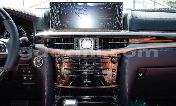 اشتري Imported Lexus LX أبيض سيارة في Import - Dubai في الصومال اشتري Imported Lexus LX أبيض سيارة في Import - Dubai في الصومال