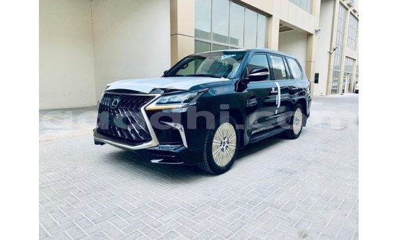Imported Lexus LX Black Makiinaa iti Import - Dubai keessatti Somalia keessatti Imported Lexus LX Black Makiinaa iti Import - Dubai keessatti Somalia keessatti