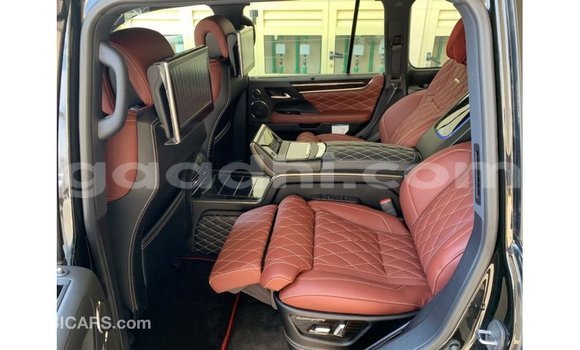 اشتري Imported Lexus LX أسود سيارة في Import - Dubai في الصومال اشتري Imported Lexus LX أسود سيارة في Import - Dubai في الصومال